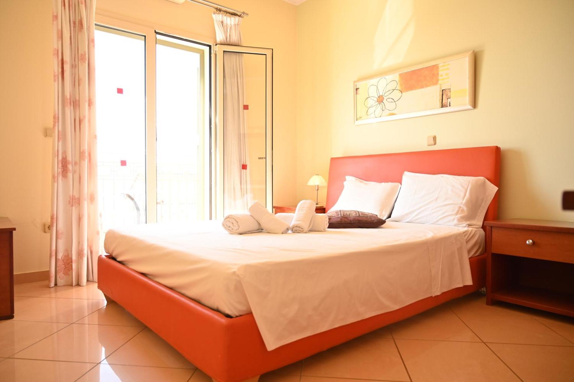 Liocharis Villas Lourdata  Exterior foto